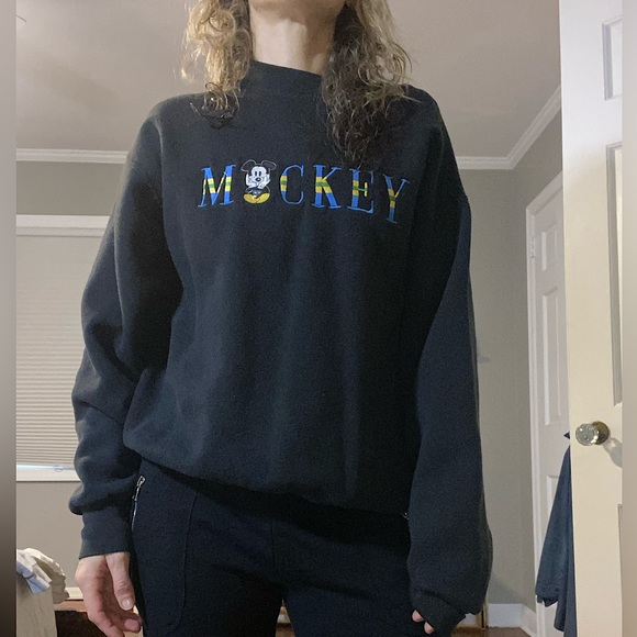 Vintage Mickey Sweatshirt - Picture 4 of 4